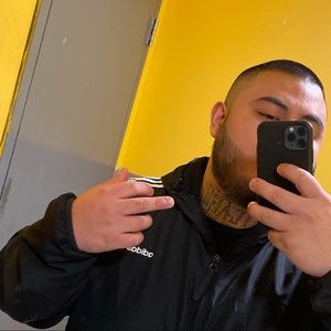 Meet your Posher, Delfino